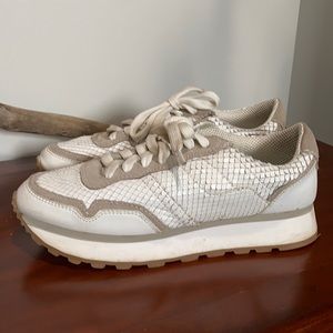 NWOT🌟ZARA White Leather Platform Sneakers